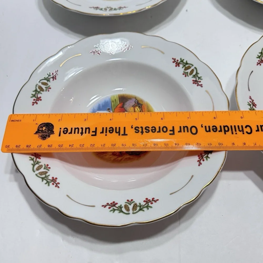 4 Christineholm Old Fashioned Christmas Rimmed Soup Bowls Set Elf Gnomes Vtg